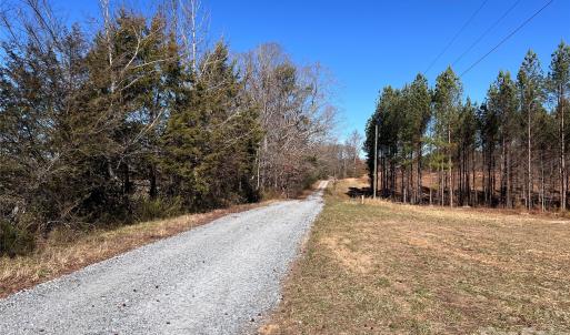 Photo #31 of 996 Splitrail, Clover, SC