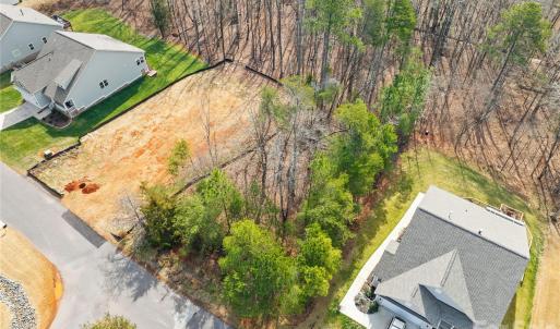 Photo #10 of 10129 Lakeshore, Lancaster, SC