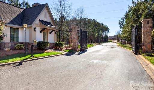 Photo #3 of 6191 Chimney Bluff, Lancaster, SC