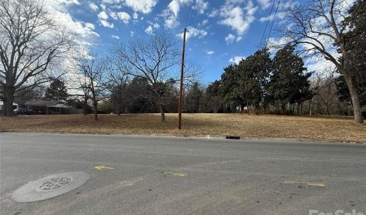 Photo #3 of 208 Beaver, Landis, NC