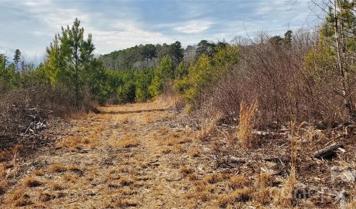 Photo #17 of 420 Tuckertown, New London, NC