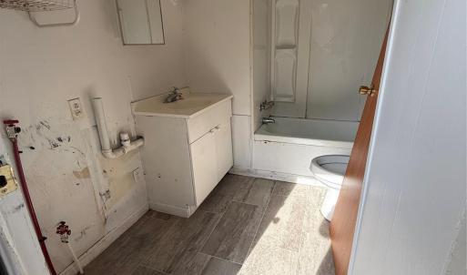 Photo #21 of 100 Stella, Clover, SC