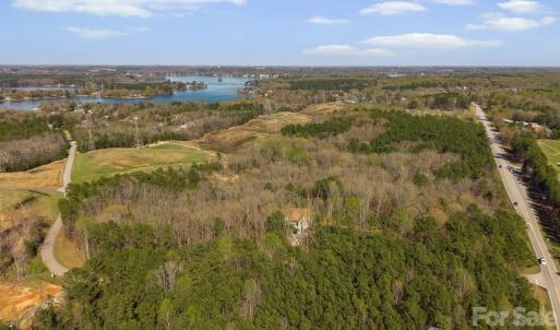 Photo #6 of 1348 Foxridge, Rock Hill, SC