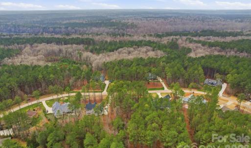 Photo #12 of 6188 Chimney Bluff, Lancaster, SC
