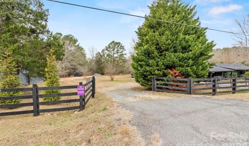 Photo #4 of Richburg, Great Falls, SC