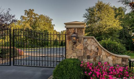 Photo #5 of 7316 Barrington Ridge, Fort Mill, SC