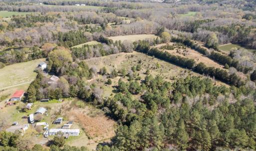 Photo #11 of 2850 Irish Potato, Concord, NC
