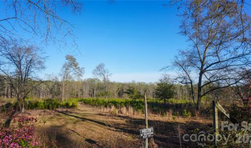 Photo #4 of 113 Jones, Kershaw, SC