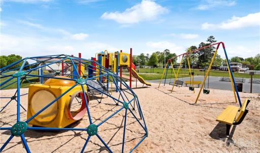 Photo #29 of 109 Gregory, New London, NC