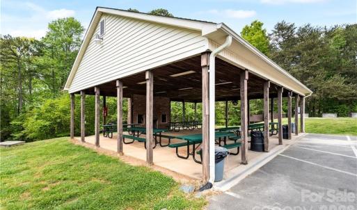 Photo #28 of 109 Gregory, New London, NC