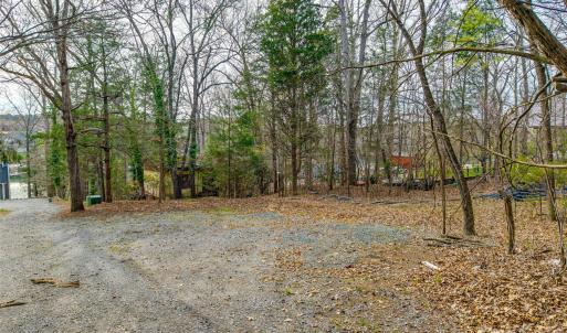 Photo #15 of 5549 Beaverdam Creek, Clover, SC