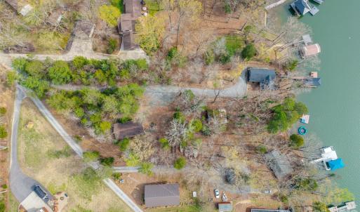 Photo #4 of 5549 Beaverdam Creek, Clover, SC