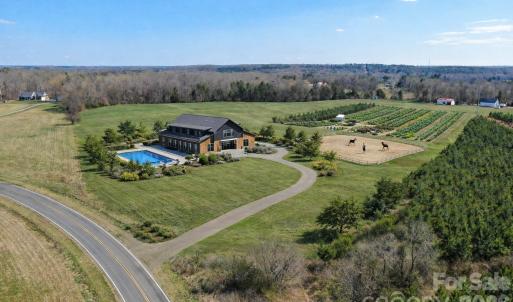 Photo #1 of 5001 Paige, Mount Pleasant, NC