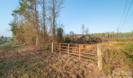 Photo #23 of Sunrise, Kershaw, SC