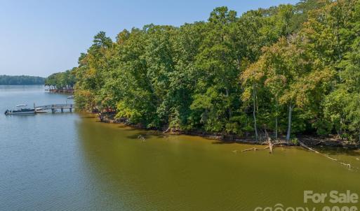 Photo #6 of 1047 Starboard Reach, Lexington, NC