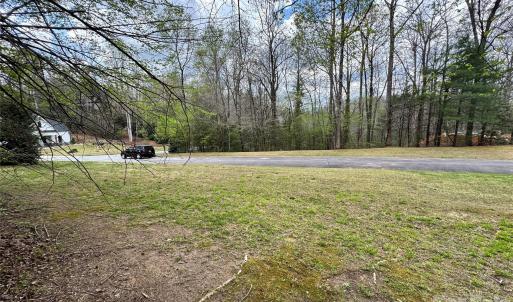 Photo #3 of 101 Autumn Leaves, Marietta, SC