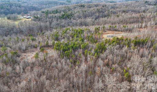 Photo #2 of 11490 King James, Davidson, NC