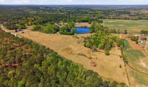 Photo #13 of 52 Mcmillan, Cheraw, SC