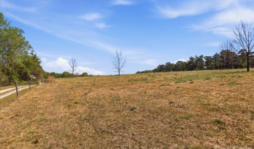 Photo #23 of 52 Mcmillan, Cheraw, SC