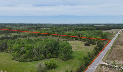 Photo #4 of 6377 Highway 52, Cheraw, SC