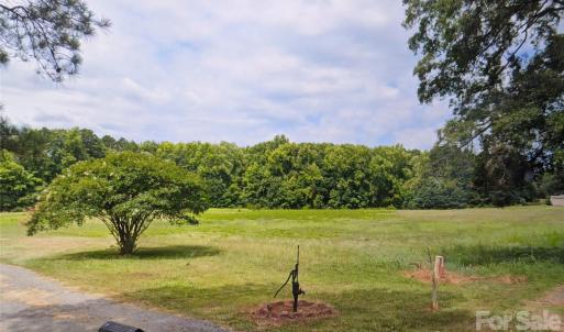 Photo #2 of Oak, McConnells, SC