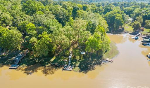 Photo #2 of 405 Carroll, Lake Wylie, SC