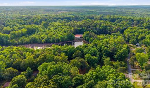 Photo #16 of Lakeside, Great Falls, SC