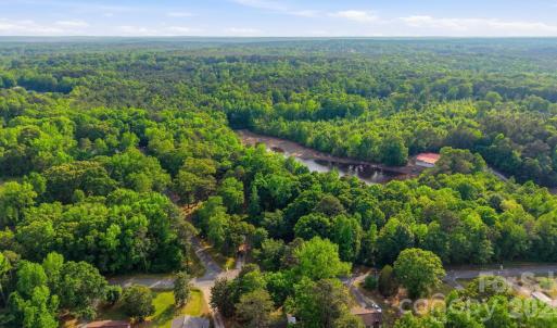 Photo #5 of Lakeside, Great Falls, SC