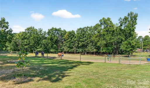 Photo #3 of 205 Airport, Monroe, NC