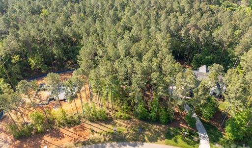 Photo #11 of 6361 Chimney Bluff, Lancaster, SC