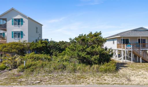 Photo #4 of 1714 Dolphin, Oak Island, NC