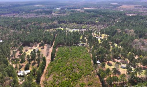 Photo #3 of 415 Hawkins, Hartsville, SC