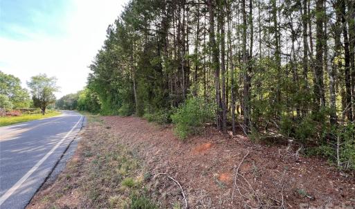 Photo #6 of 5620 Barrier Georgeville, Mount Pleasant, NC