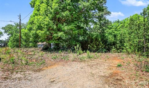 Photo #5 of 2241 Knowles, Kannapolis, NC