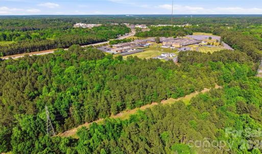 Photo #4 of Hilltop, Chester, SC
