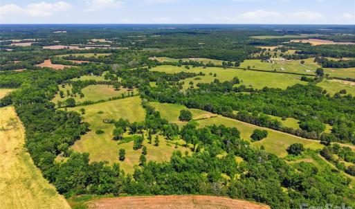 Photo #2 of 438 Able, McConnells, SC