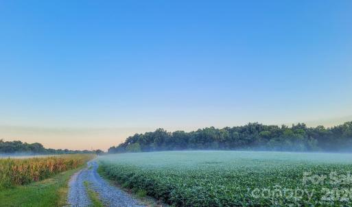 Photo #5 of 7908 Concord, Monroe, NC