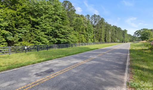 Photo #8 of 1628 Sherrer, York, SC