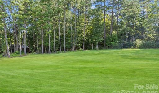 Photo #5 of 3017 Stevens Schultz, Matthews, NC