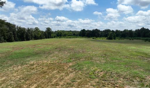 Photo #16 of 5027 Mobley Store, McConnells, SC