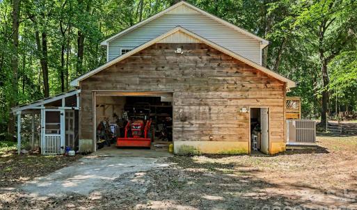 Photo #6 of 205 Dornoch, Weddington, NC