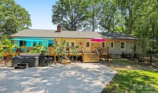 Photo #4 of 205 Dornoch, Weddington, NC