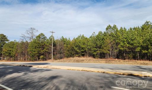 Photo #16 of 1413 Old Columbia, Chester, SC