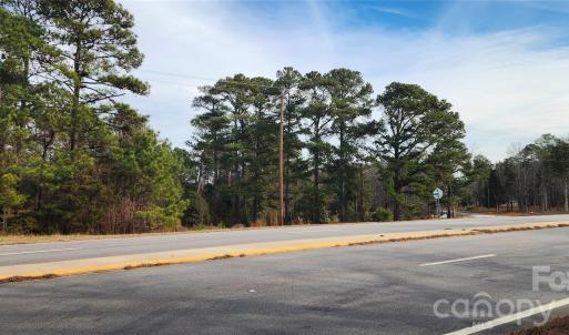 Photo #2 of 1413 Old Columbia, Chester, SC