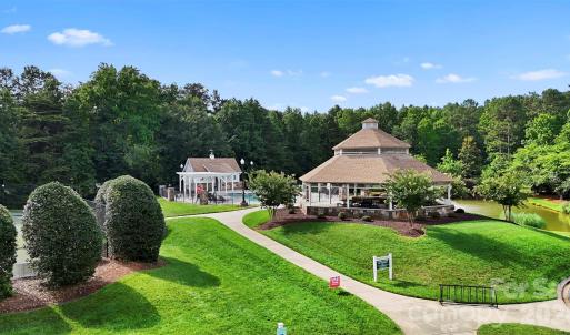 Photo #11 of 206 Kendricks, Lexington, NC
