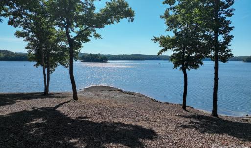 Photo #10 of 163 Flint Ridge, New London, NC
