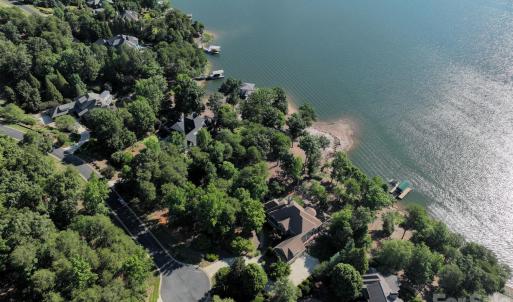Photo #4 of 163 Flint Ridge, New London, NC