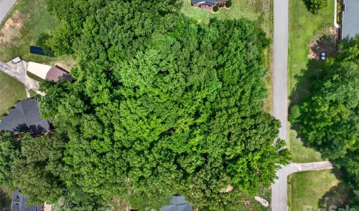 Photo #15 of Lazy Oak, Lancaster, SC