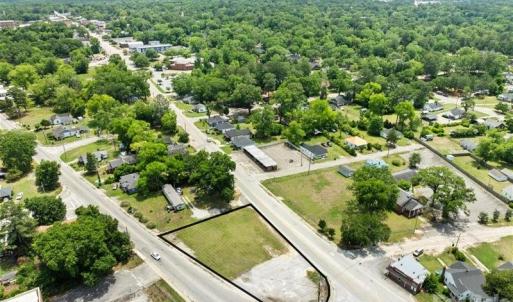 Photo #2 of 519 & 522 2nd, Cheraw, SC