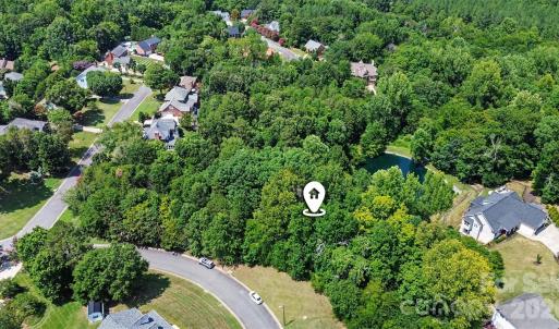 Photo #7 of 215 Spaniel, Concord, NC